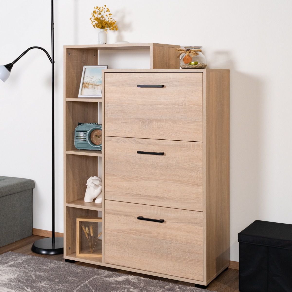 Shoe cabinet Vacaville 13, Colour: Sonoma oak light - measurements: 126 x 90 x 34 cm (H x W x D), with 3 doors and 10 compartments.