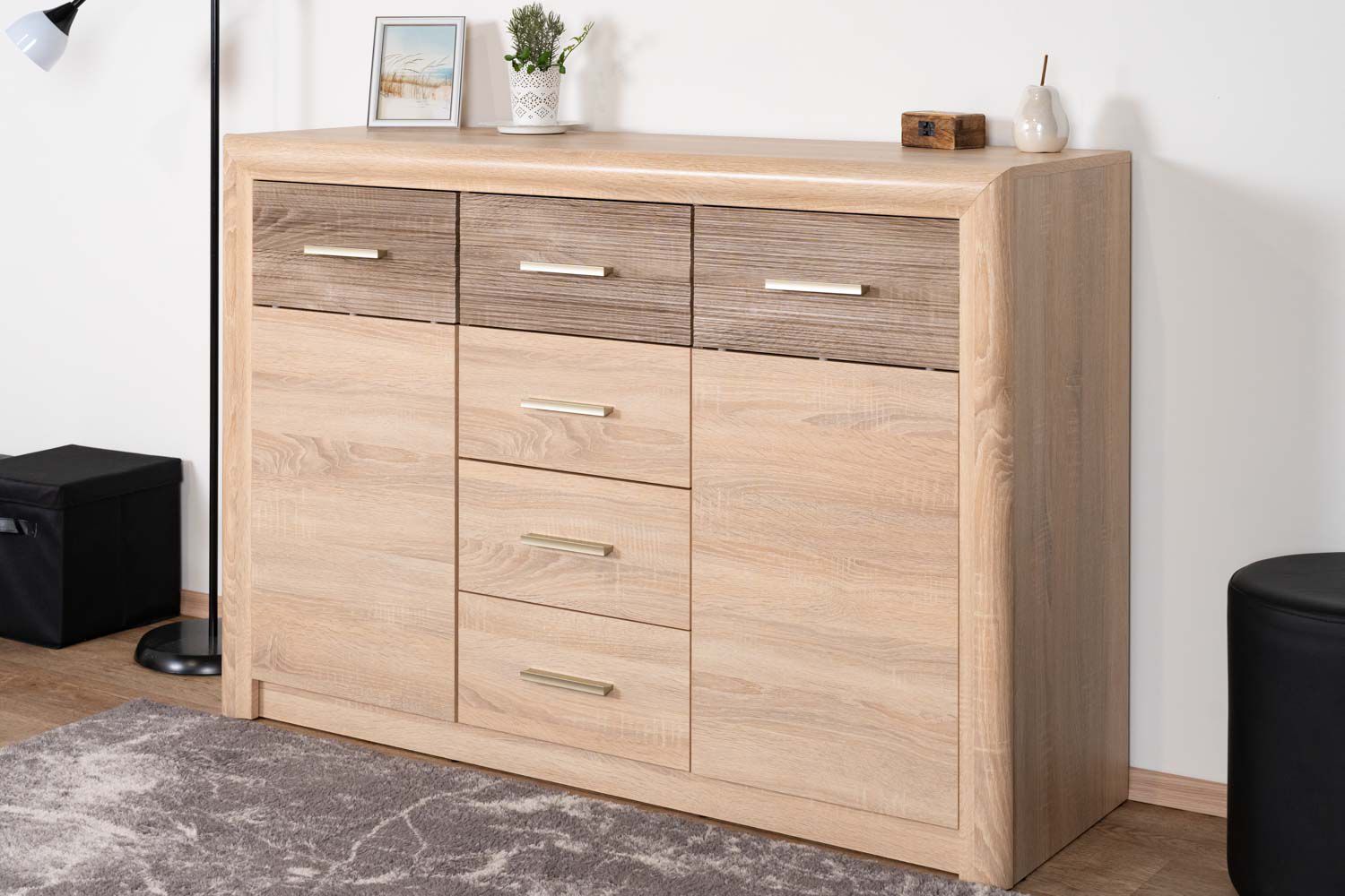 Chest of drawers Mesquite 09, Colour: Sonoma Oak Light / Sonoma Oak Truffle - Measurements: 91 x 138 x 40 cm (h x w x d), with 2 doors, 4 drawers and 4 compartments